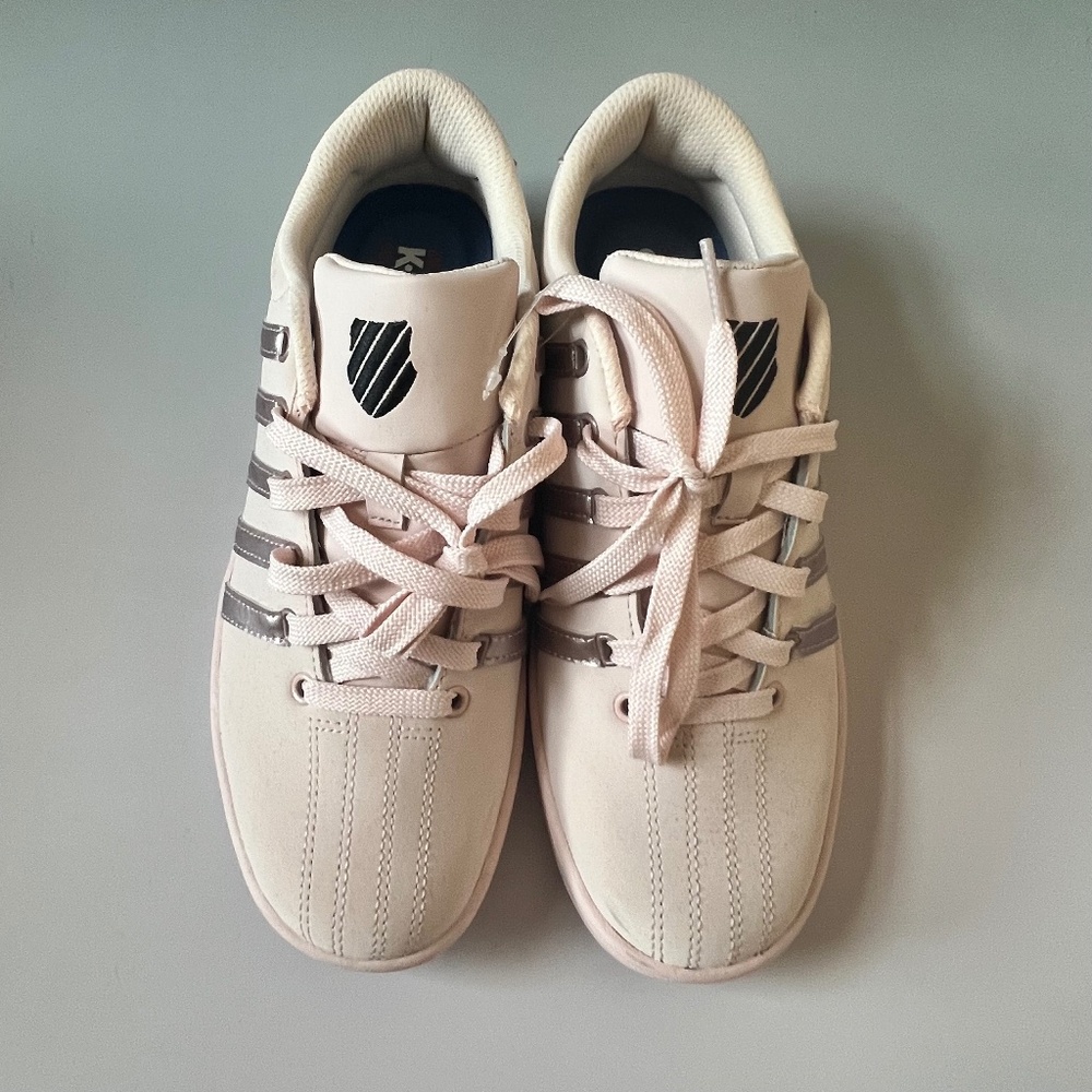 K-Swiss Women's Memory Foam Comfort Light Pink Sneakers – Size 8.5